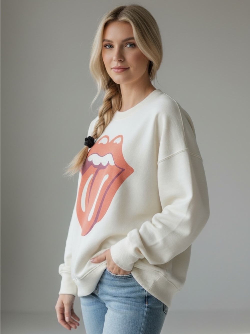 Rolling Stones Graphic Sweatshirt Oversized Cream Crewneck American Eagle Small